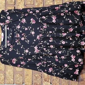 Buddy Love Floral Blouse With Bell Sleeves, Peplum Silhouette Black Size XS